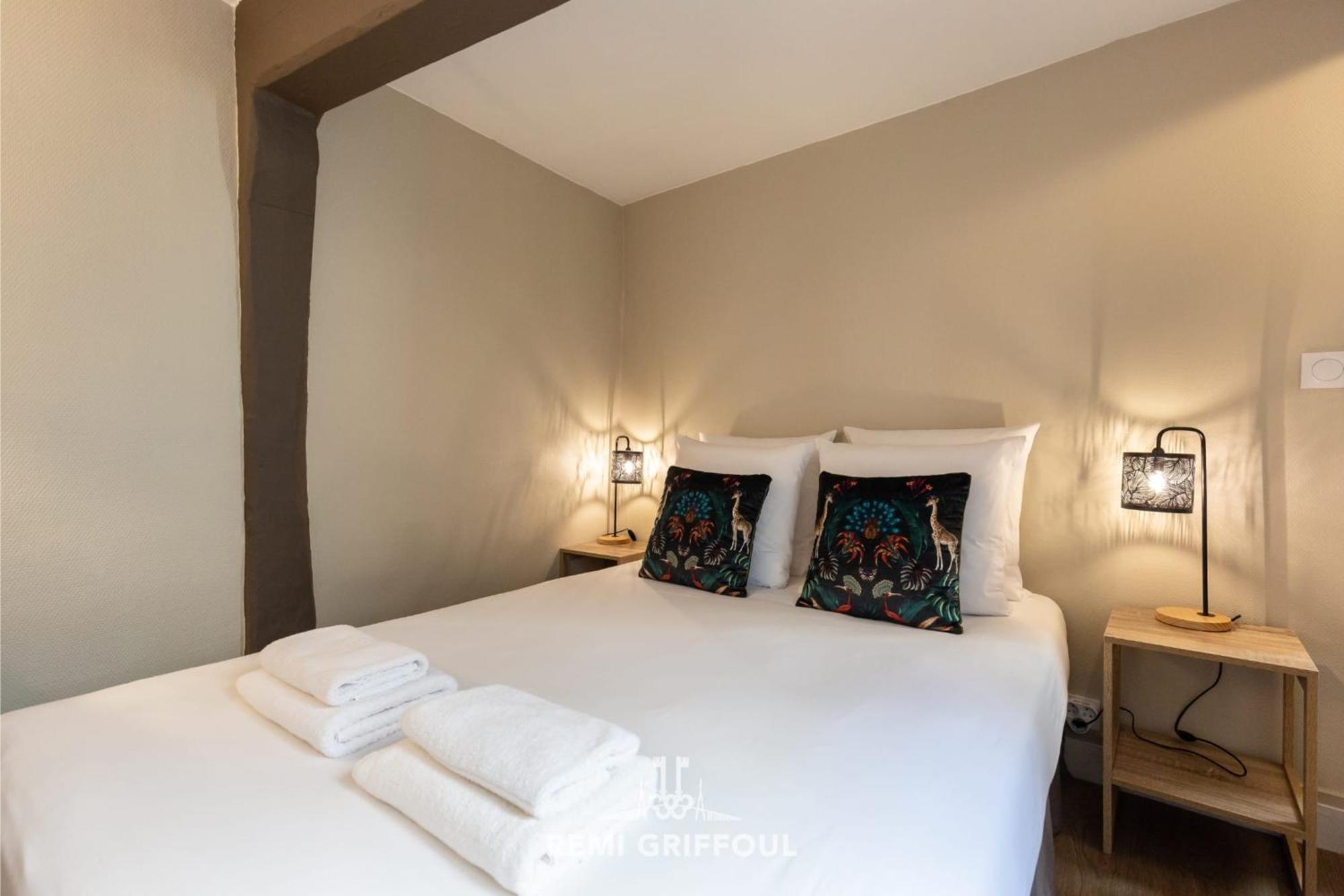 Emeraude Cozy Nest 3 Heart Of Historic District 2 Guests Honfleur Exterior photo